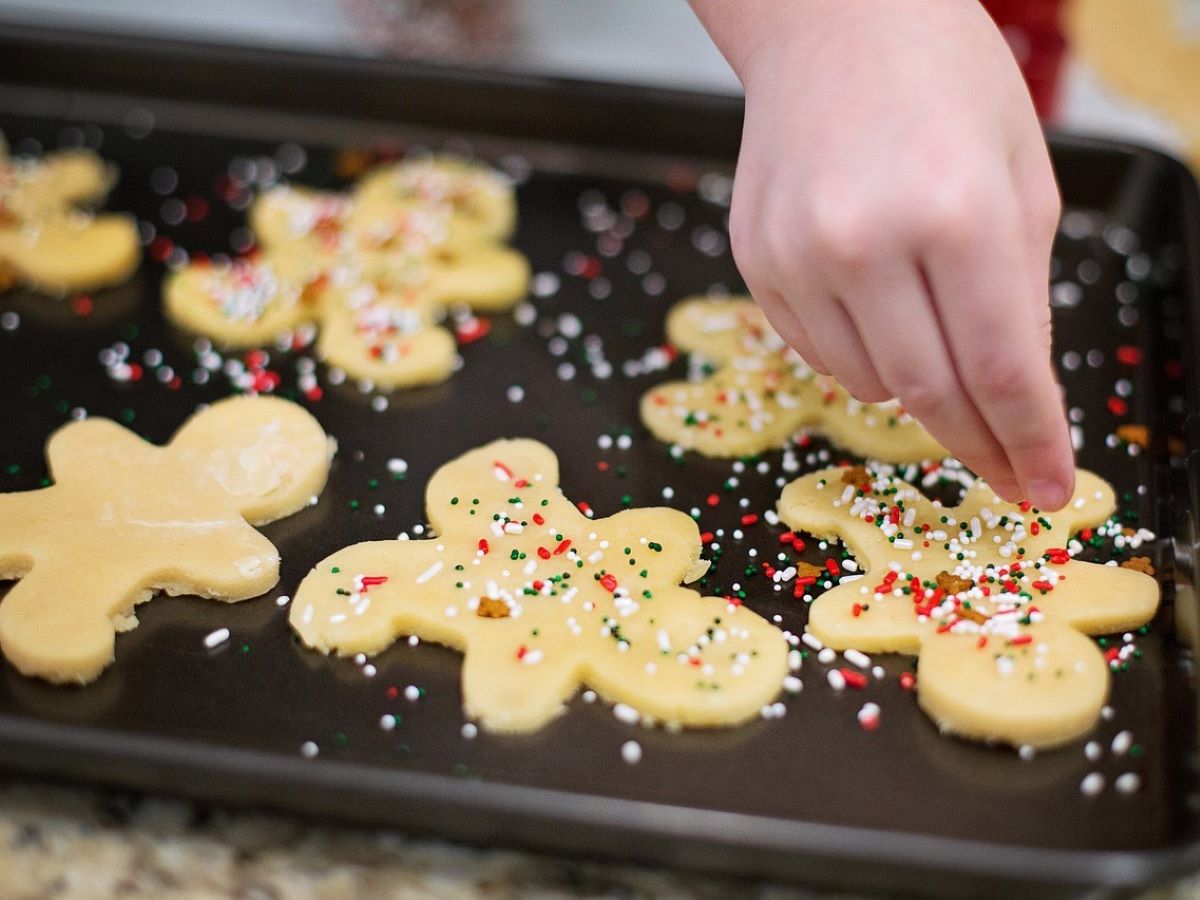 Fabrication de biscuits de Noël Le 3 janv 2025