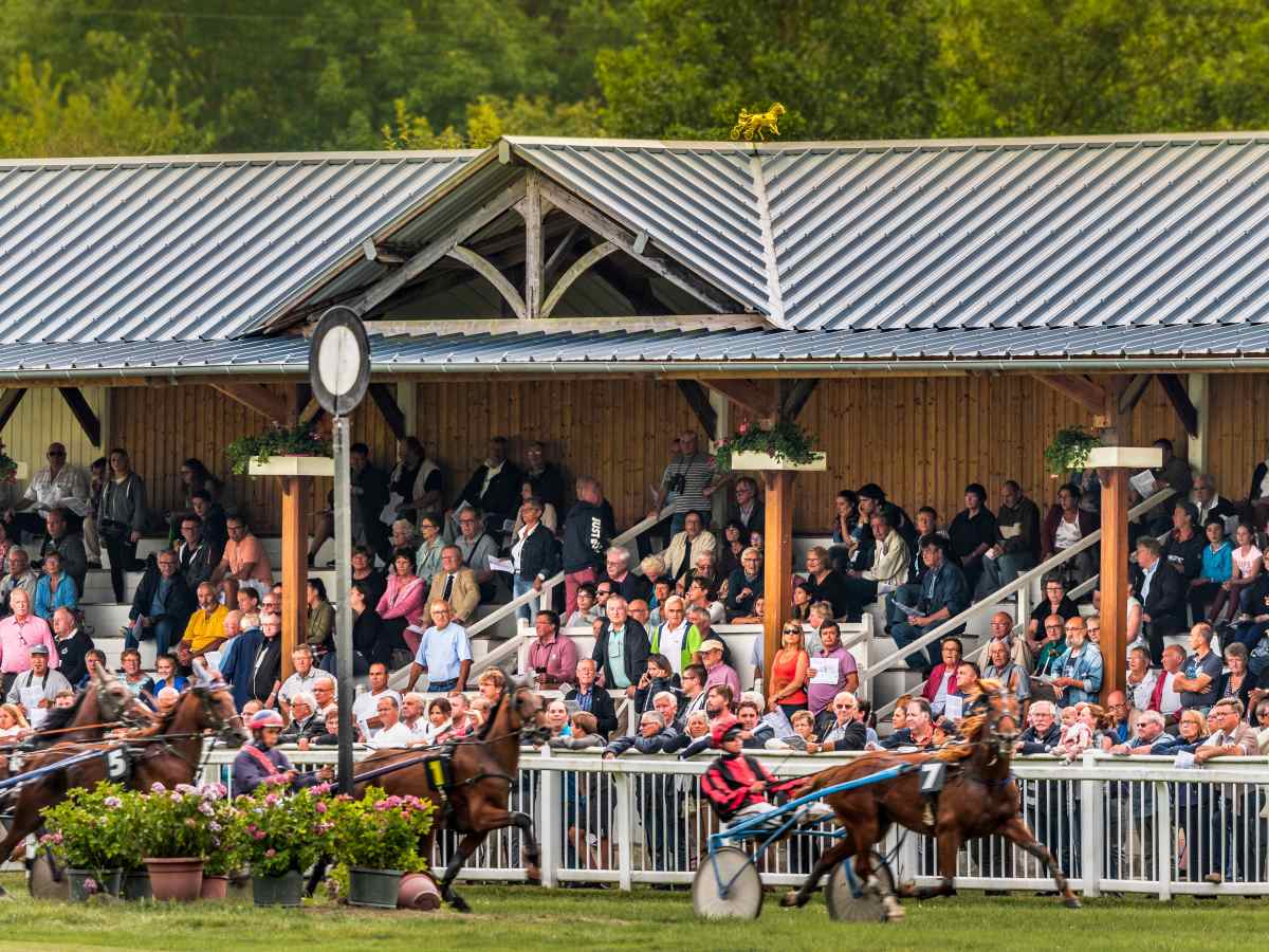 Hippodrome de Dozulé – Angerville